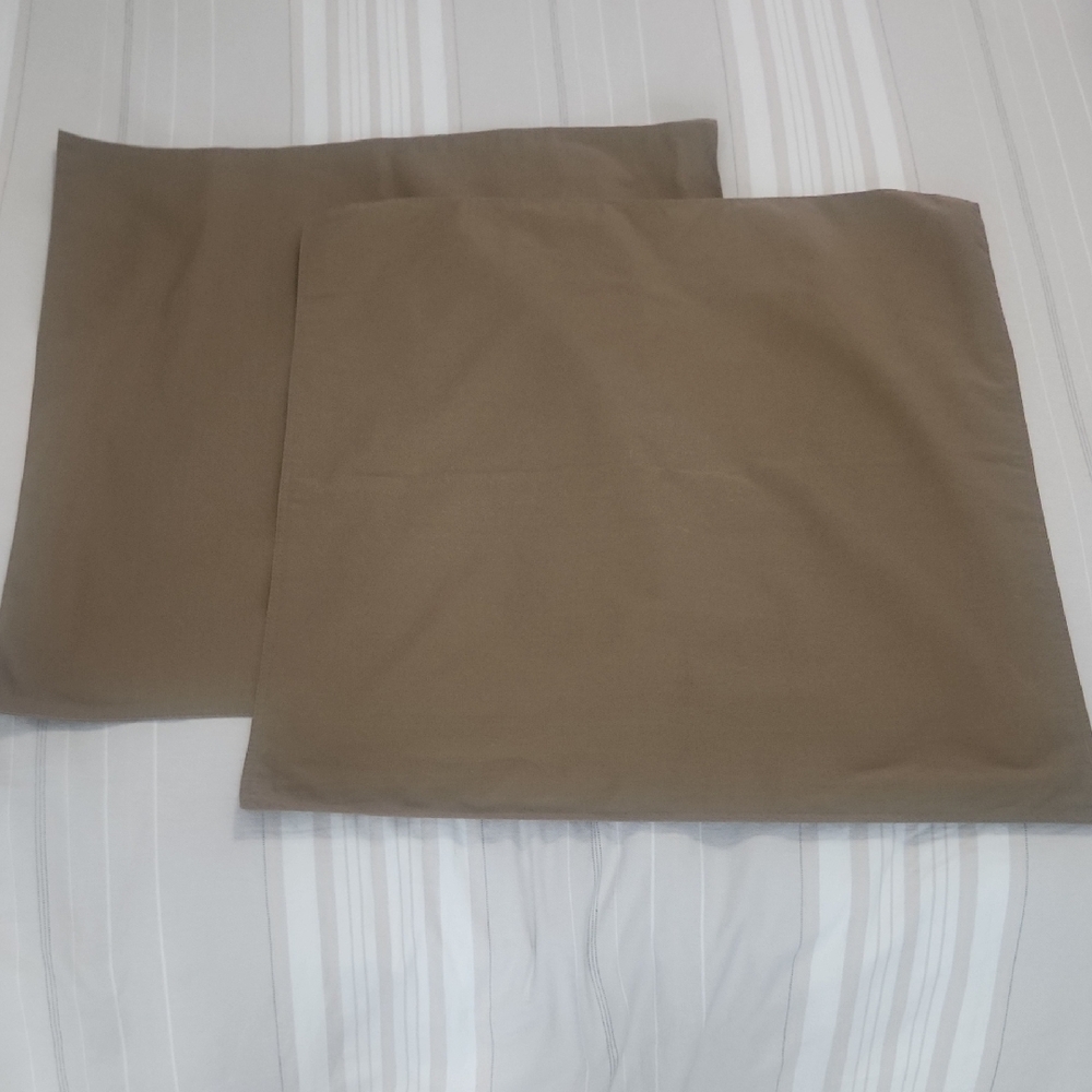 Set of Two Brown Euro Shams